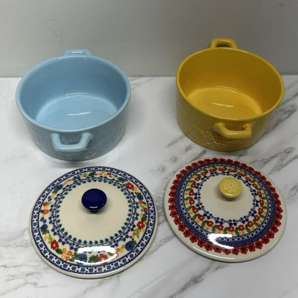 Pioneer Woman 14.4 Oz Stoneware Mini Casserole Dish With Lid. Set Of 2. MINT!!!!